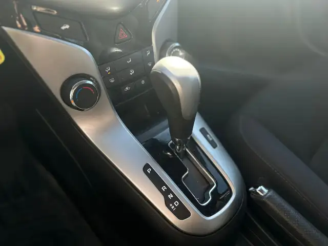 2015 Chevrolet Cruze 1LT AUTO - Photo 19