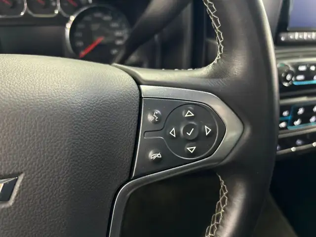 2015 Chevrolet Silverado LT - Photo 11