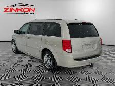 2014 Dodge Grand Caravan 30TH ANNIVERSARY | CLEAN CARFAX | LOW K - Photo 3