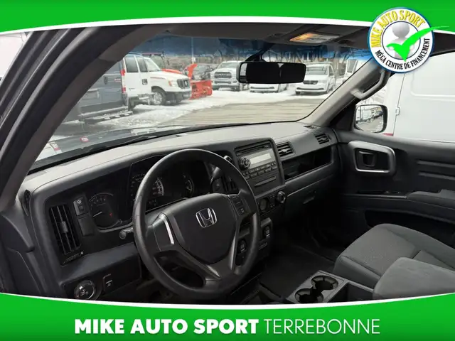 Honda Ridgeline VP à cabine double avec traction intégrale 2011 - Photo 9