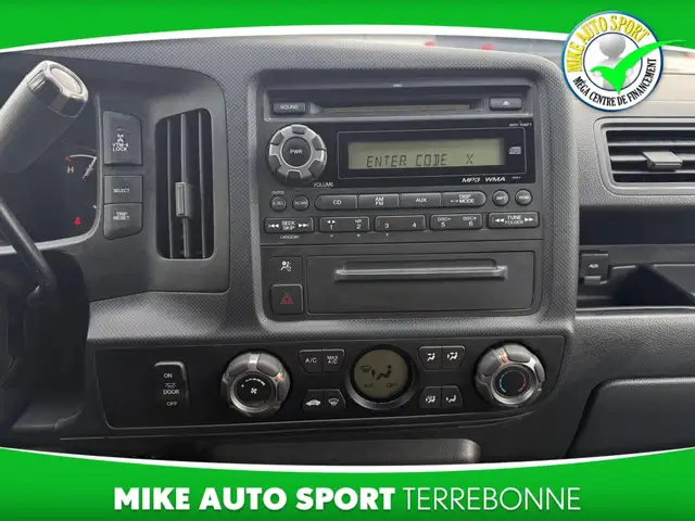 Honda Ridgeline VP à cabine double avec traction intégrale 2011 - Photo 12