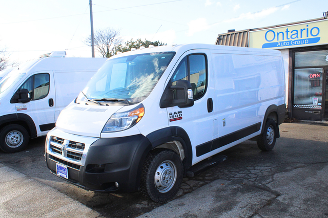 2017 Ram ProMaster 1500, 136', 3 Passenger, Divider - Photo 3