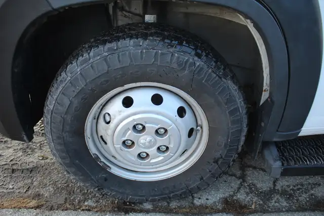 2017 Ram ProMaster 1500, 136', 3 Passenger, Divider - Photo 6