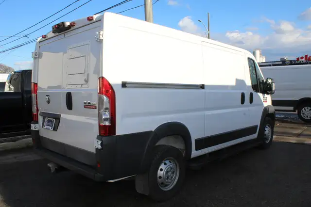 2017 Ram ProMaster 1500, 136', 3 Passenger, Divider - Photo 9