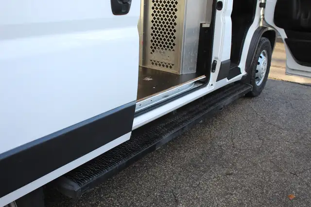 2017 Ram ProMaster 1500, 136', 3 Passenger, Divider - Photo 11