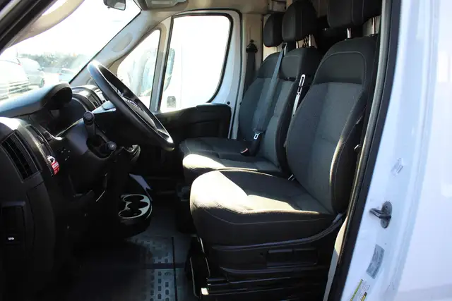 2017 Ram ProMaster 1500, 136', 3 Passenger, Divider - Photo 16