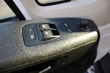 2017 Ram ProMaster 1500, 136', 3 Passenger, Divider - Photo 17