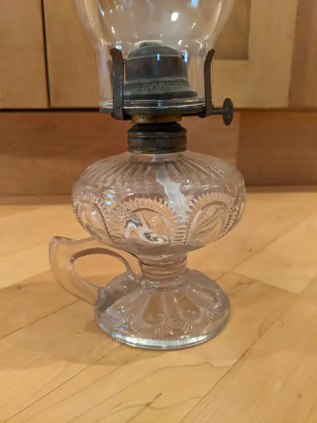 Gorgeous Zipper Pattern Oil Lamp Circa 1890 - Photo 7