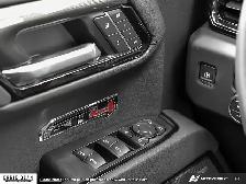 2026 GMC Sierra 1500 AT4 3.0L DIESEL // SUNROOF // TECH PKG /... - Photo 15