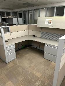 Flexible Open Plan Office–Three H Parkway System Available Now! - Photo 4