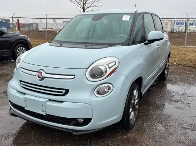 2014 FIAT 500L  LOW KM  MUST SEEN EASY