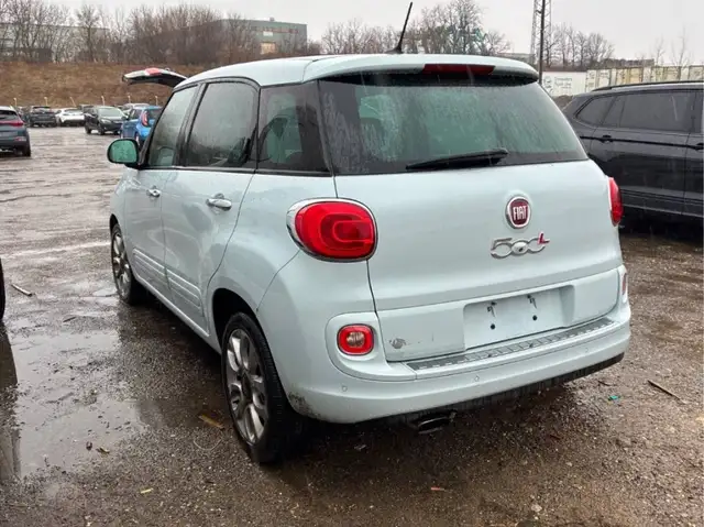 2014 FIAT 500L  LOW KM  MUST SEEN EASY - Photo 3
