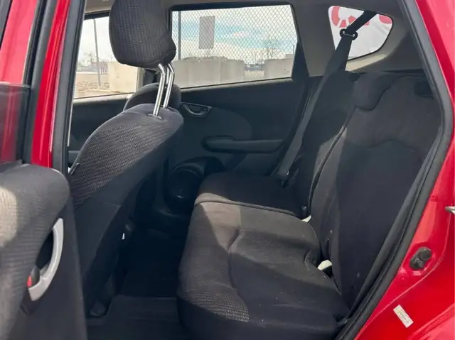 2014 HONDA FIT  SPORT  GAS SAVER SPORT - Photo 4