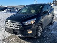 2019 FORD ESCAPE  4X4  SE