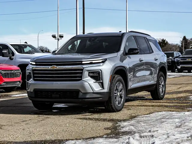 2026 Chevrolet Traverse LT - Photo 4