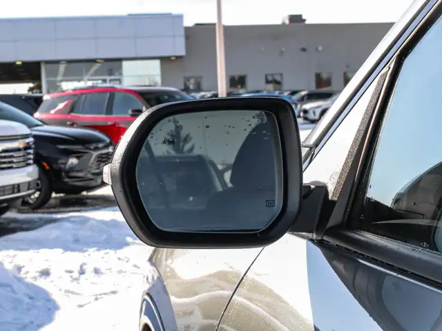 2026 Chevrolet Traverse - Photo 13