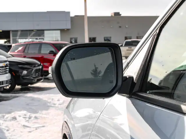 2026 Chevrolet Traverse - Photo 13