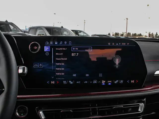 2026 Chevrolet Traverse - Photo 30