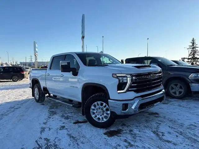 2024 Chevrolet Silverado 2500HD LTZ 6.6L - Photo 2