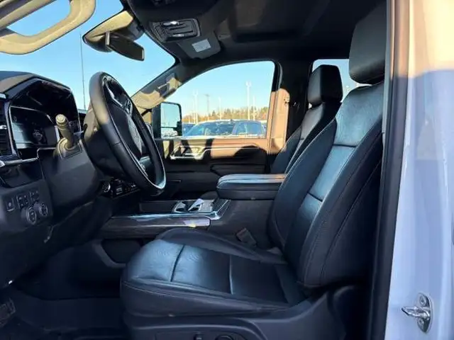 2024 Chevrolet Silverado 2500HD LTZ 6.6L - Photo 6