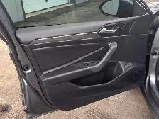 2019 Volkswagen Jetta 1.4 TSI Highline Highline|| Financing A... - Photo 10