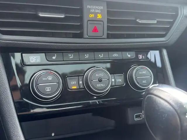 2019 Volkswagen Jetta 1.4 TSI Highline Highline|| Financing A... - Photo 18