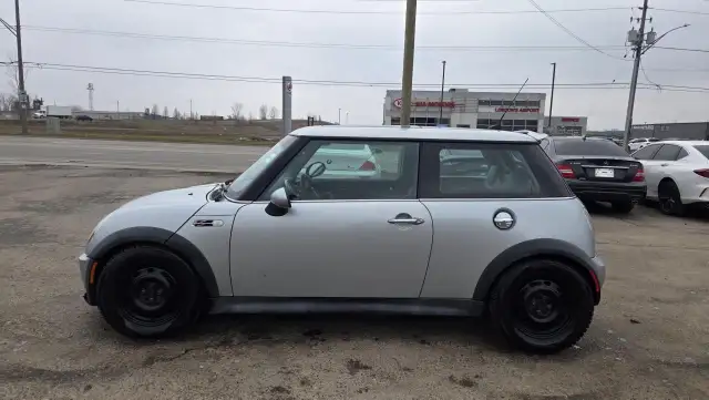 2006 MINI Cooper S, DOES NOT START, MANUAL, AS IS SPECIAL - Photo 2