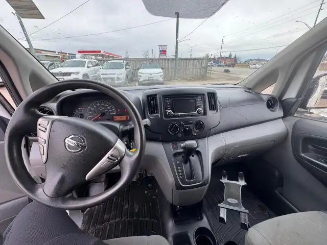 2018 Nissan NV200 S, MINI CARGO VAN, 4 CYL, AUTO, AS IS SPECIAL - Photo 11
