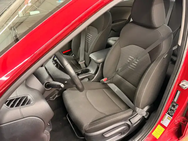 2019 Kia Forte LX New Brakes Lane Keep Heated Seats ApplePlay - Photo 19