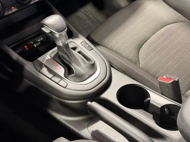2019 Kia Forte LX New Brakes Lane Keep Heated Seats ApplePlay - Photo 32
