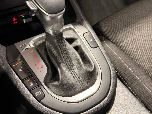 2019 Kia Forte LX New Brakes Lane Keep Heated Seats ApplePlay - Photo 33