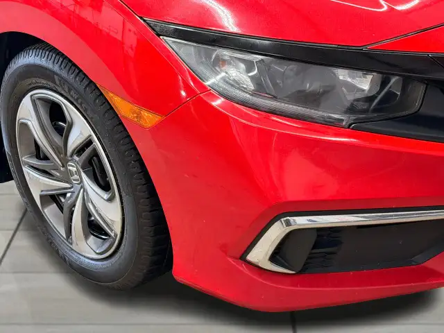 2019 Honda Civic LX New Brakes Adaptive Cruise CLEAN CARFAX - Photo 32
