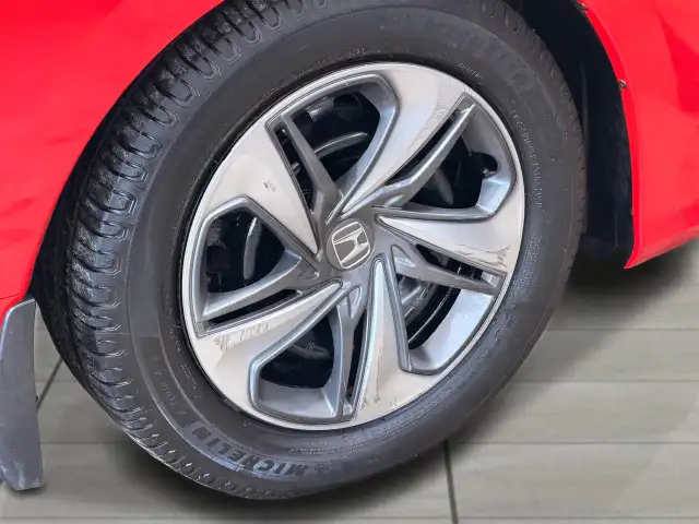 2019 Honda Civic LX New Brakes Adaptive Cruise CLEAN CARFAX - Photo 52