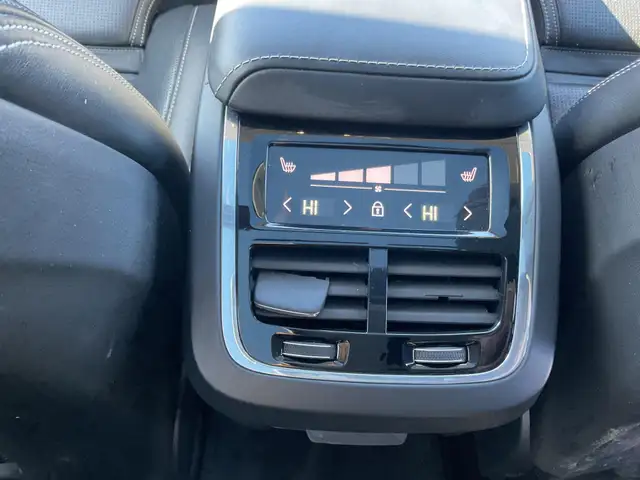 2020 Volvo XC60 T6 Inscription - Photo 32