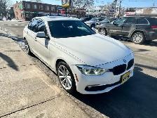 2017 BMW 330 i xDrive - Photo 7