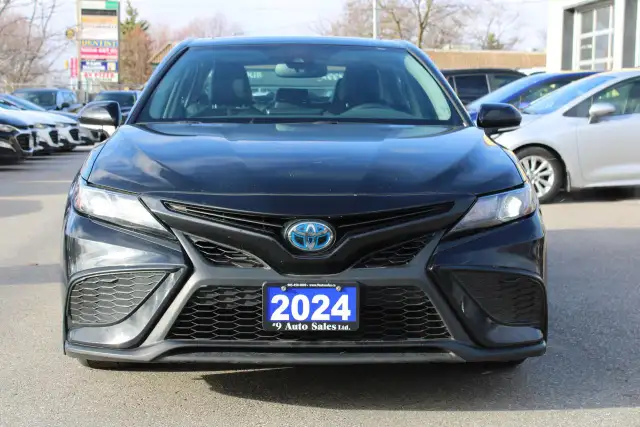 2024 Toyota Camry HYBRID SE - Photo 6