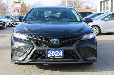 2024 Toyota Camry HYBRID SE - Photo 6