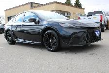 2025 Toyota Camry SE hybrid with sunroof