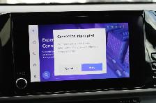 2025 Toyota Camry SE hybrid with sunroof - Photo 11