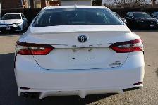 2024 Toyota Camry HYBRID SE - Photo 4