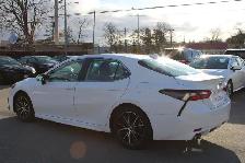 2024 Toyota Camry HYBRID SE - Photo 6