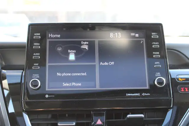 2024 Toyota Camry HYBRID SE - Photo 7