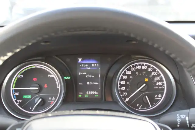 2024 Toyota Camry HYBRID SE - Photo 16