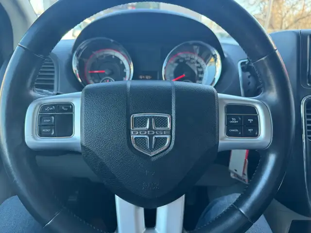 2014 Dodge Grand Caravan SXT Premium - Photo 6