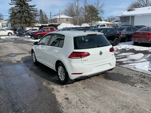 2018 Volkswagen Golf - Photo 5