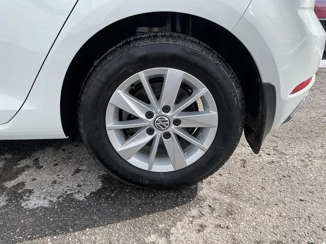 2018 Volkswagen Golf - Photo 21