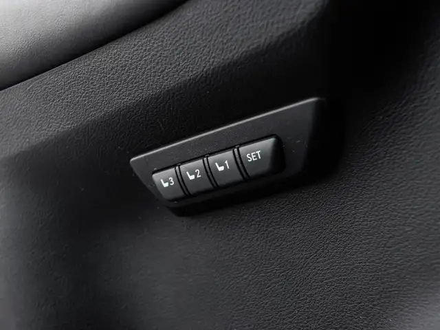 2015 Lexus NX 200T|LEATHER|BACKUP|HEATED SEATS|POWER SUNROOF|CLE - Photo 13