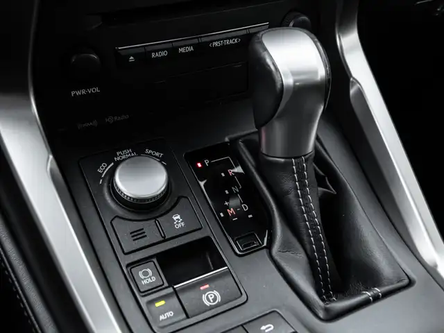 2015 Lexus NX 200T|LEATHER|BACKUP|HEATED SEATS|POWER SUNROOF|CLE - Photo 20