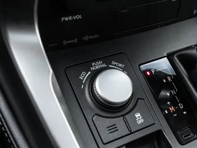 2015 Lexus NX 200T|LEATHER|BACKUP|HEATED SEATS|POWER SUNROOF|CLE - Photo 22