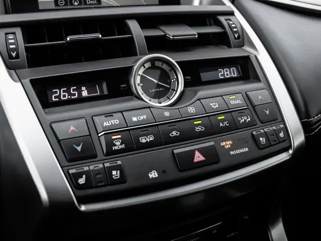 2015 Lexus NX 200T|LEATHER|BACKUP|HEATED SEATS|POWER SUNROOF|CLE - Photo 23